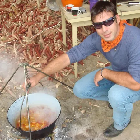 Auto Camp Glamour